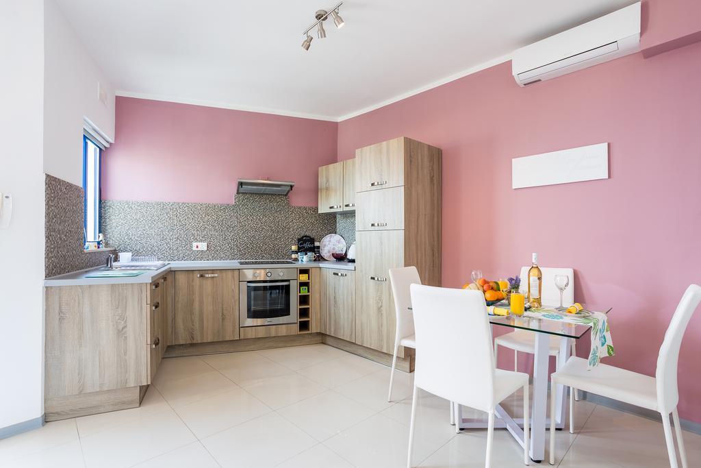 Seaview Luxury Penthouse With Shared Swimming Pool Διαμέρισμα Għajnsielem Εξωτερικό φωτογραφία